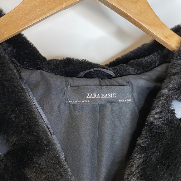 Zara Black Faux Fur Hooded Coat Jacket S - Picture 10 of 11